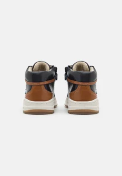 Friboo Leather - Sneakers Hoog - Dark Blue -Kinder Schoenen Winkel 2e4d57a511ed4102834e560a2e4219fd scaled