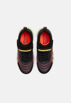 Skechers Vector-Matrix Unisex - Sneakers Laag - Black/Yellow/Coral -Kinder Schoenen Winkel 30587d24f7724a8dbec084c734cc3903 scaled