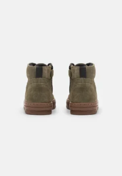 Friboo Leather - Veterboots - Khaki -Kinder Schoenen Winkel 5bdc384de9404967ae91ca50f55fc7cd scaled