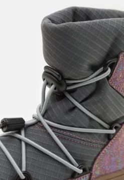 Froddo Barefoot Tex Track- Snowboots- Pink Shine 11 Froddo Barefoot Tex Track- Snowboots- Pink Shine -Kinder Schoenen Winkel 5f8221095d174a9eb5d76888cead2aaf scaled