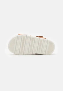 Friboo Leather - Sandalen - Cognac -Kinder Schoenen Winkel 9a527a9aa2b94c1c9c7545049805e7c2 scaled