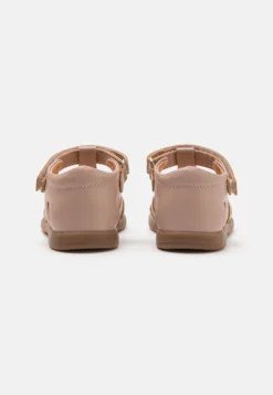 Friboo Sandalen - Light Pink -Kinder Schoenen Winkel a2ef55b91f324bdf9a048c97f3c862a8 scaled