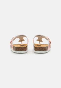 Friboo Teensandalen - Rose Gold-Coloured -Kinder Schoenen Winkel aa7f4412a0244863a057bd01b07ccecf scaled