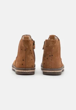 Friboo Leather - Korte Laarzen - Cognac -Kinder Schoenen Winkel c25a4e90099c4bed89ed10b972b619c3 scaled