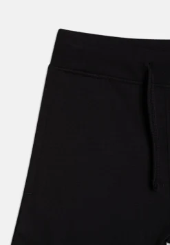 Friboo 3 Pack Unisex - Trainingsbroek - Black/Yellow/Light Grey -Kinder Schoenen Winkel e14fceaebfe04af8b989c68de4709d5c scaled