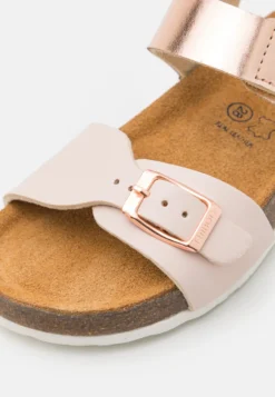 Friboo Sandalen - Gold -Kinder Schoenen Winkel fdc33b3cb7d04e9ab2cbeab2f190351e scaled